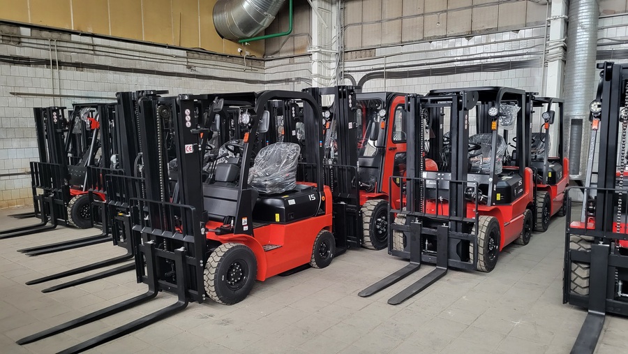 Тест-драйв складской техники на нашем складе в Кирове